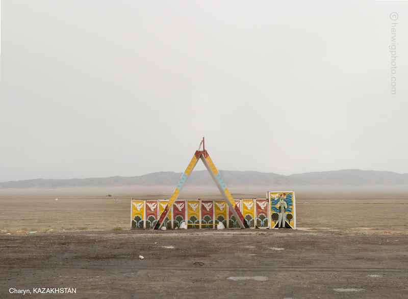Illustration for article titled These Bus Stops Left Over From the Soviet Union Are So Wonderfully Bizarre